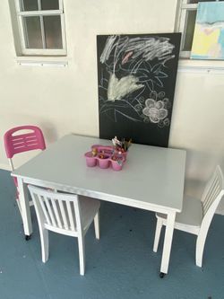 Toddlers or kids crafting wood table with wheels