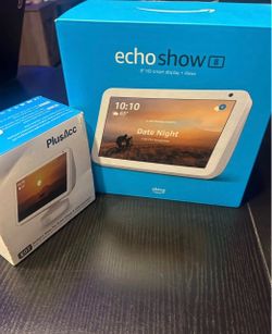 Amazon Echo Show 8 1st Gen & Battery Base Bundle  LIKE NEW CONDITION!