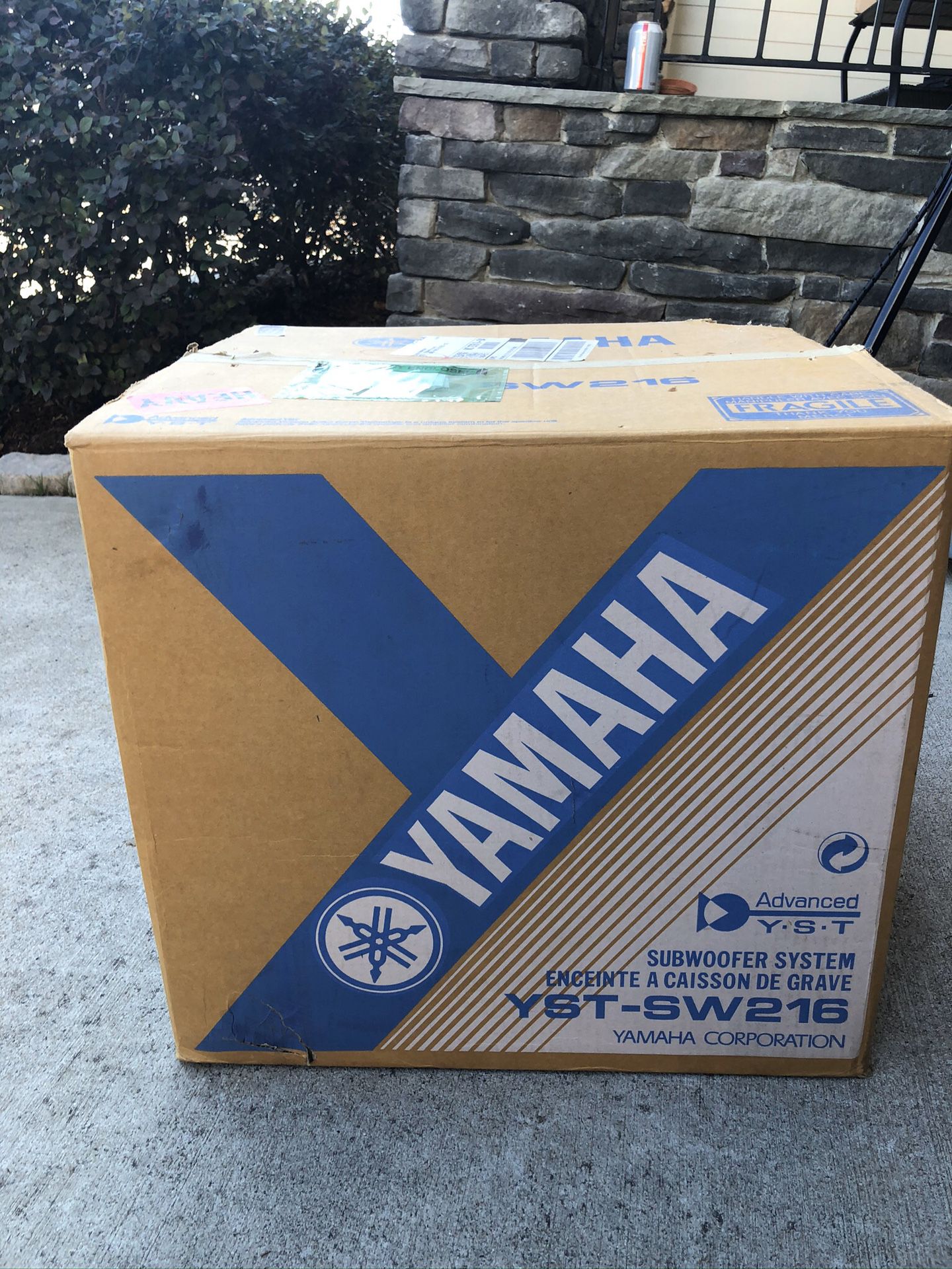 Yamaha subwoofer