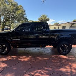 2004 Toyota Tundra