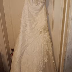 Gorgeous  Wedding Gown  New In Box Tags Still Attached