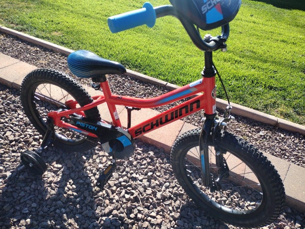 Kids  16 Inch Schwinn Bike 