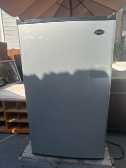 Fridge w freezer