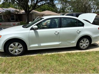 2014 VW Jetta – Runs, Needs Work – Mechanic/Parts Car