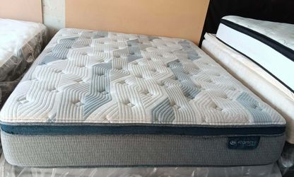 Queen Size Mattress (Colchon Queen Size)