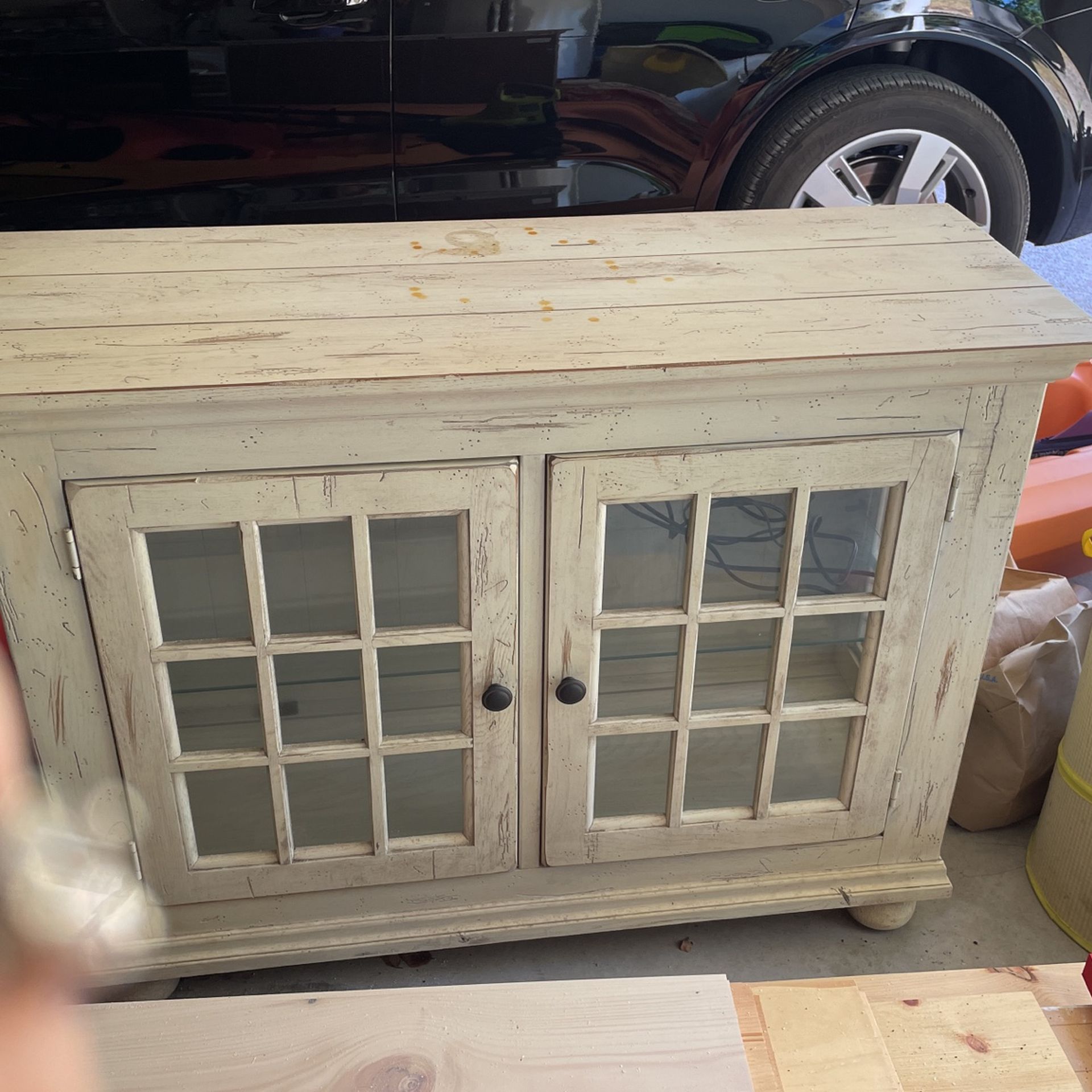 Display Cabinet &/or TV Cabinet 