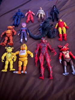 Multiverse action figure lot ( looking to sell as whole lot, individual, and especially trades