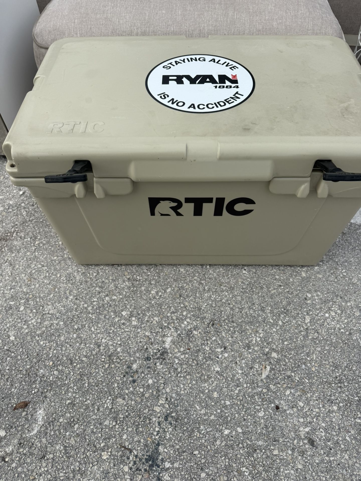 Rtic Cooler 45