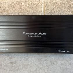 Mrmusicman Bass Machine 3500 watts amplifier -$349