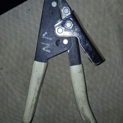  Malco TY4G Gripped Tensioning Tool with Manual Cut-Off