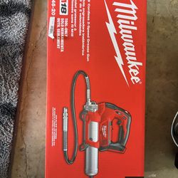 Milwaukee Battery Operated Grease Gun. New 