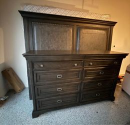 King size bed set