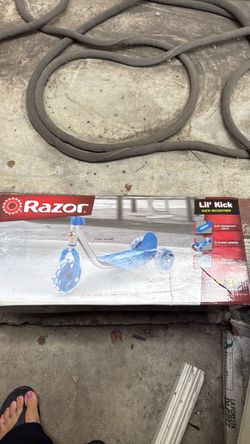 Razor kick scooter