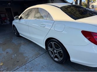 2014 Mercedes-Benz CLA