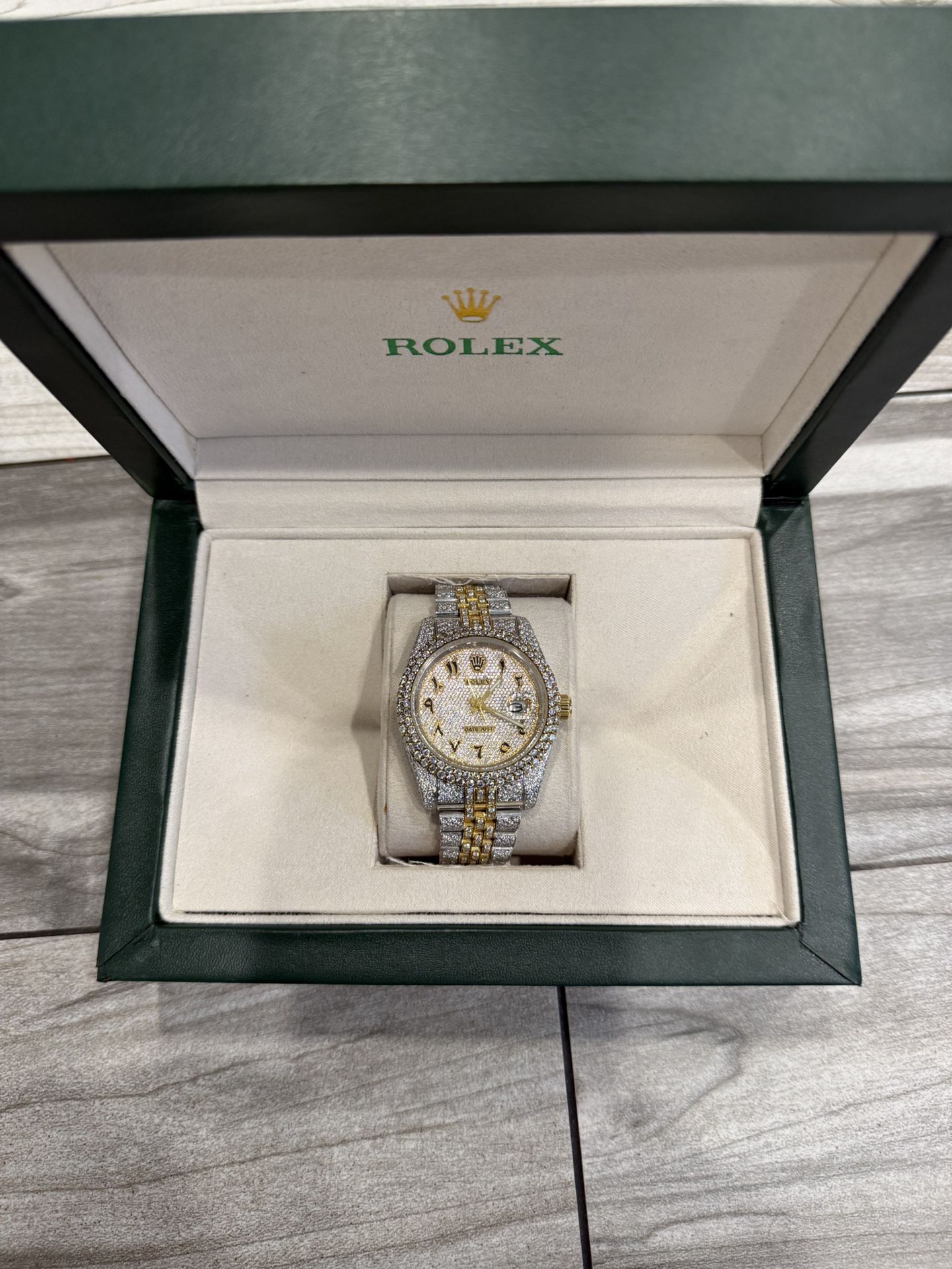 New Rolex Day just Box And Papers 41mm