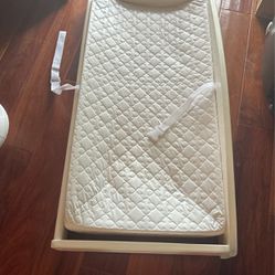 Changing Pad/table Infant
