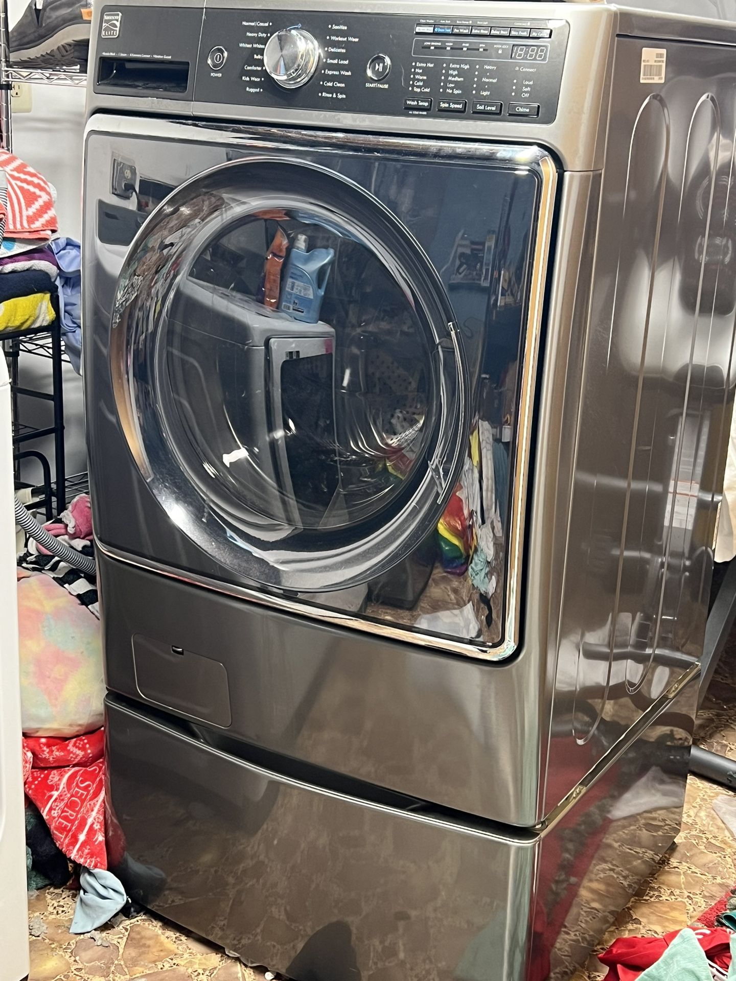 Kenmore elite washer.