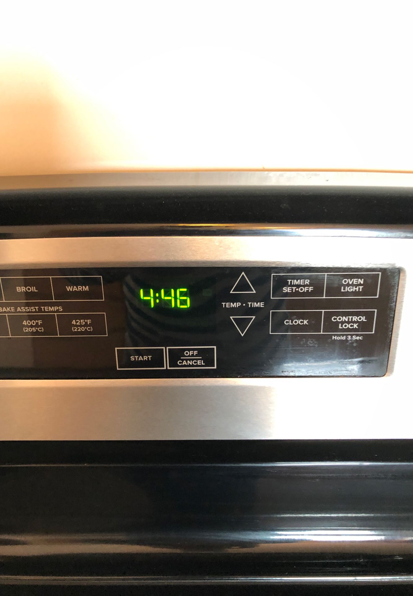 Amana glass top stove oven 30” for Sale in Tukwila, WA OfferUp