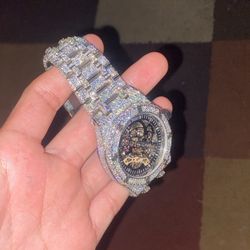 Moissanite Skeleton Ap 