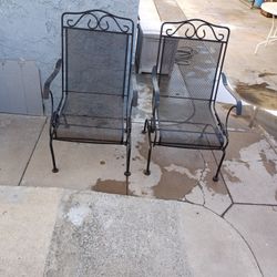 Rocking Chairs For The Yard(R.Iron)