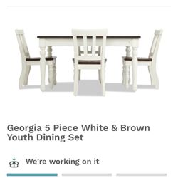 Kids Table And Chairs 