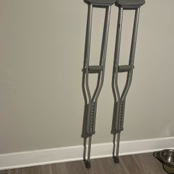 Crutches 