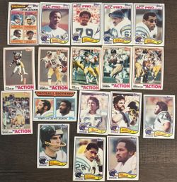 1982 Topps San Diego Chargers Card Lot – Fouts, Winslow, Joiner