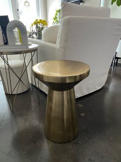 Accent Table