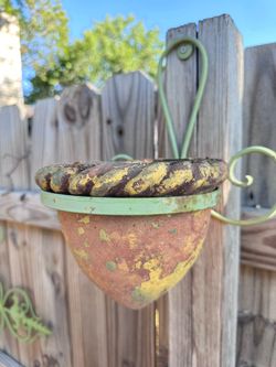 FLOWER POT - HANGING