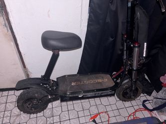 Like new electric scooter for sale