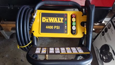 4400 PSI HONDA PRESSURE WASHER BRAND NEW NEVER USED