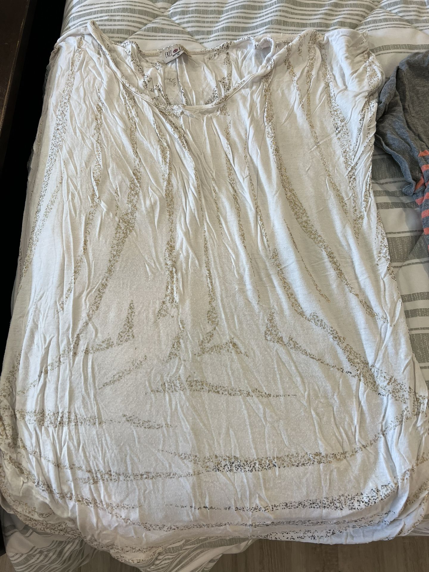 Maternity Shirt XL