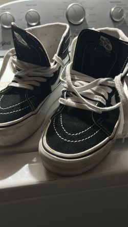 Women’s platform vans