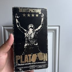 PLATOON VHS TAPE 