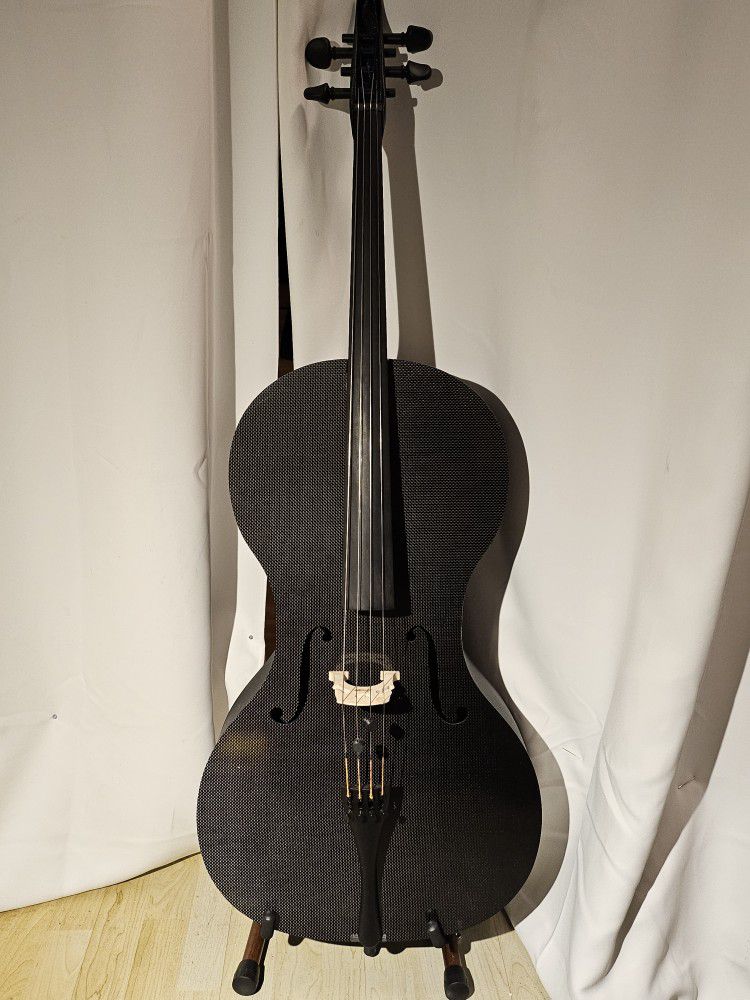 Forte 3D Carbon Fiber Cello