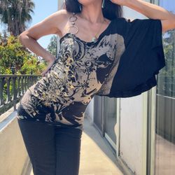 Rare Y2K Asymmetrical Ring Strap Top 🖤 Gold Foil Graphic Boho Glam Clubwear