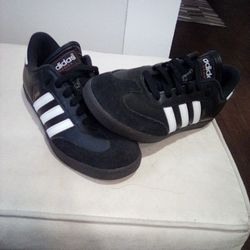 Adidas Sambas