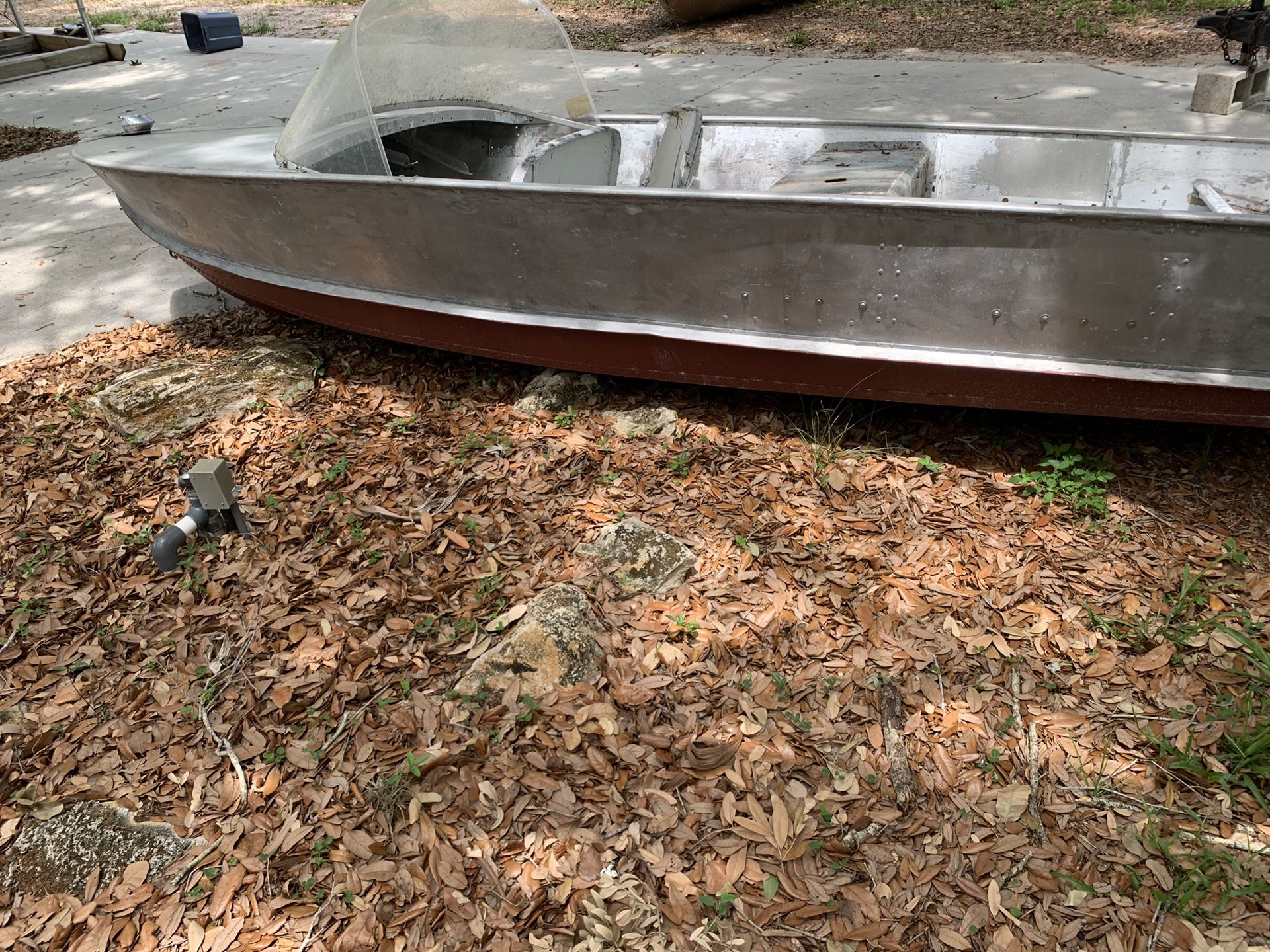 Orlando clipper Boat aluminum 240.00. Orlando clipper