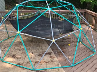 Jungle gym with hammock