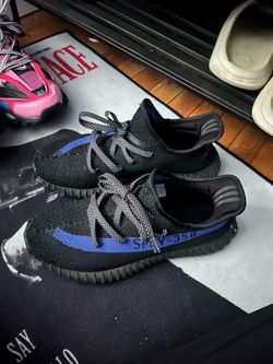 Yeezy 350 size 8.5
