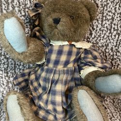 Boyds Bears Eugenia