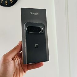 Google Pixel 10 Pro XL 512GB (Unlocked)