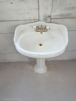 Pedestal sink