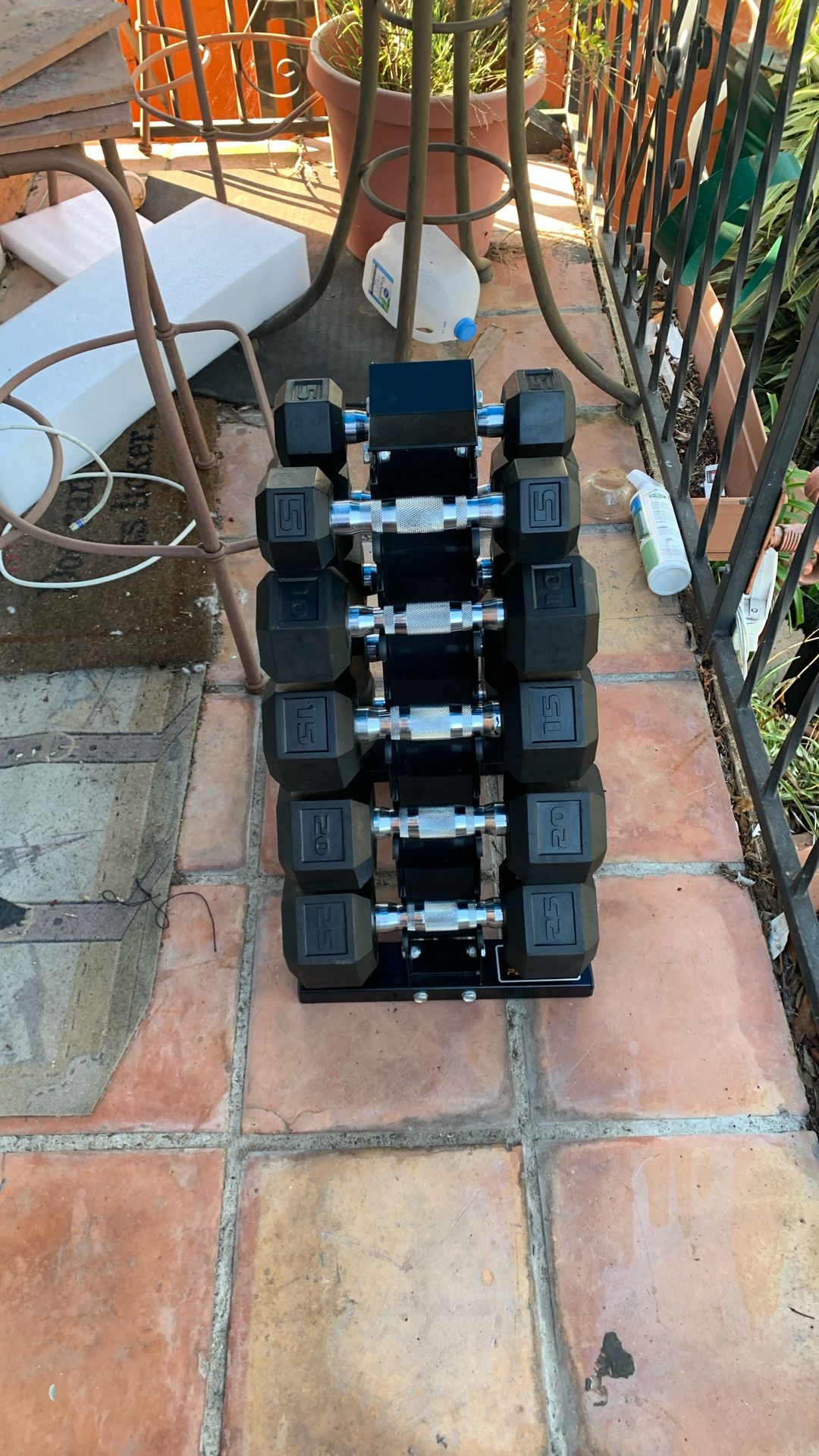 Dumbbell Set And Stand With Bench