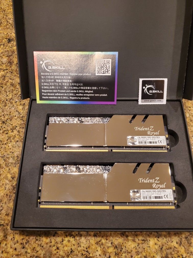 G.SKILL TridentZ Royal RGB SILVER 32GB (2x16GB) 3600 MHz *16-16-16* DDR4 *B-Die*
Desktop RAM Memory