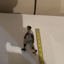 Lot of 2 Barry Bonds Starting Lineup Collection Items.