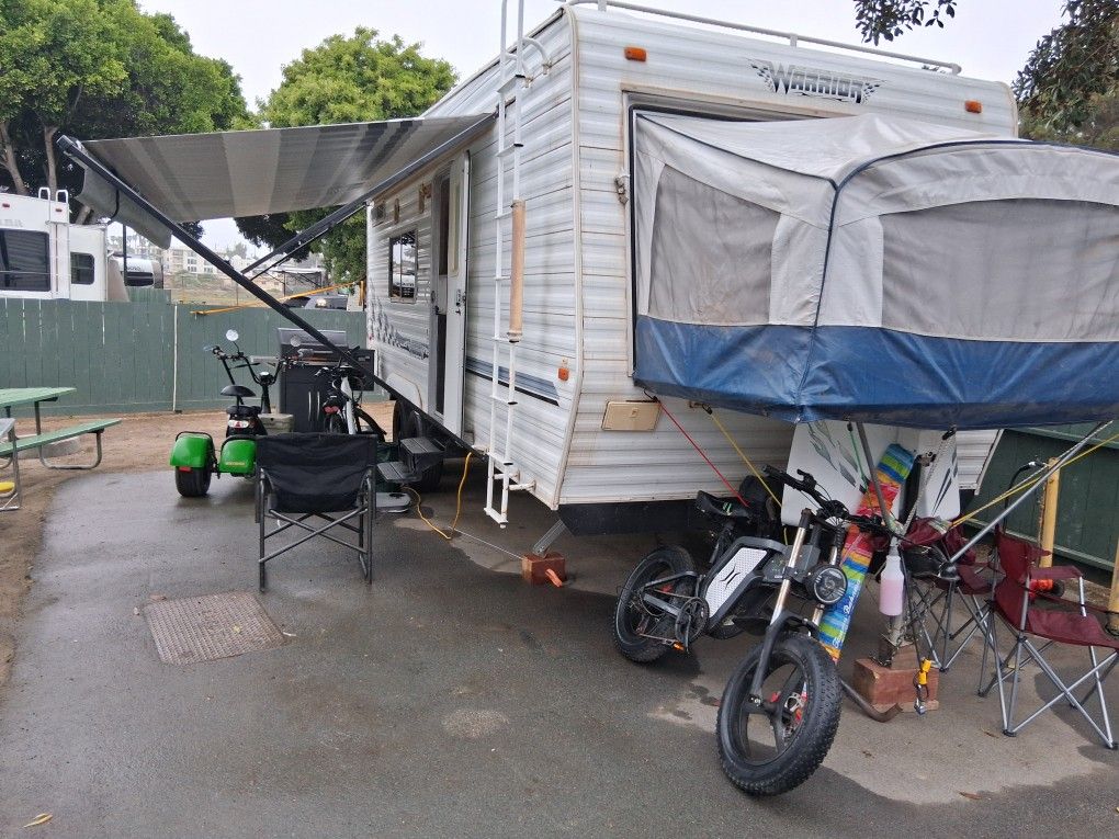2003Weekend Warrior Toyhauler