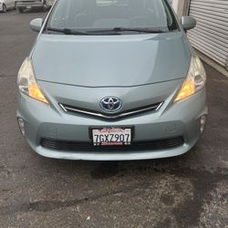 2014 Toyota Prius V