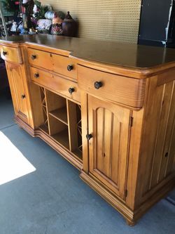 Large Wood Buffet Sideboard with Wine Rack