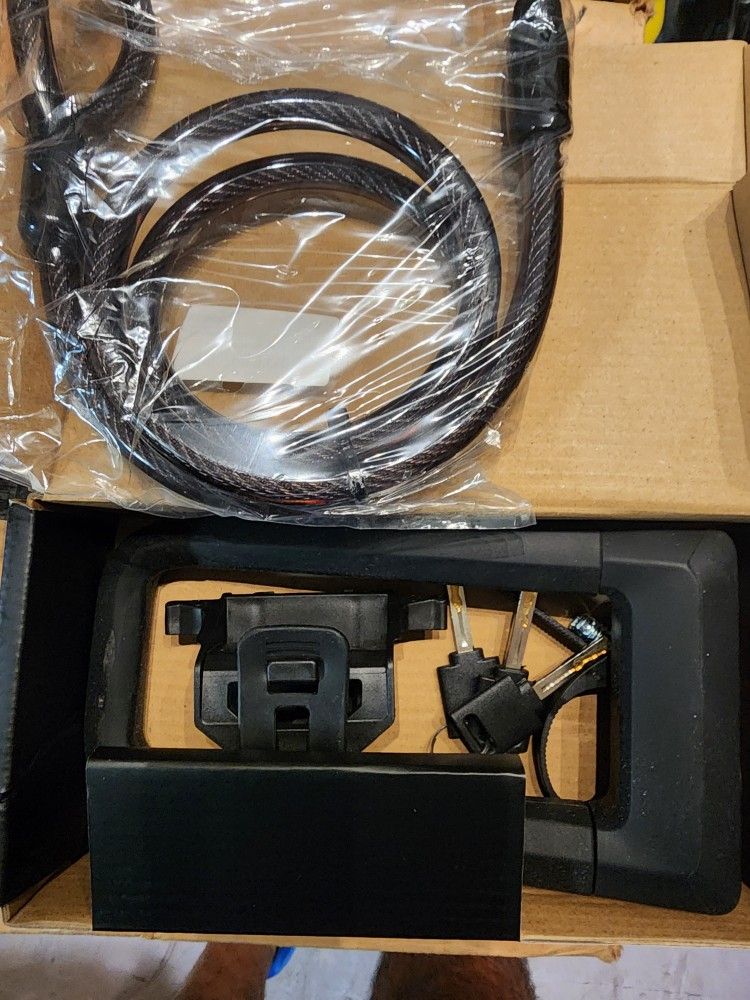 Silicone U-Lock With 18in Cable